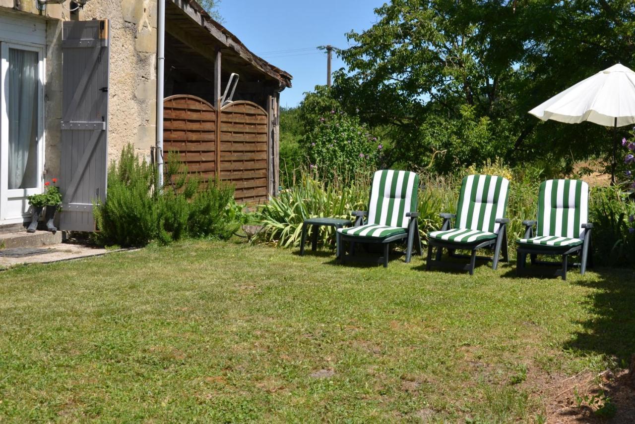 Chez Madeleine Bed & Breakfast Saint-Colomb-de-Lauzun Dış mekan fotoğraf
